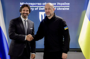 Ch&uacute; th&iacute;ch ảnh