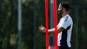 Amorim: Khoảnh khắc quý giá bên đồng đội