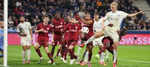 Victor Froholdt: Man United tham gia cuộc đua chiêu mộ "phù thủy" tuyến giữa Porto, giống Granit Xhaka