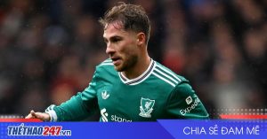 Liverpool không sử dụng nhà vô địch World Cup trong trận đại chiến với MU