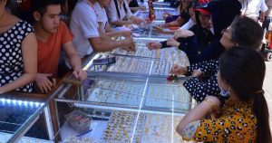 Giá Vàng Hôm Nay 4-10: Tăng Mạnh Trở Lại - Xu Hướng Thị Trường Dự Báo Ra Sao?