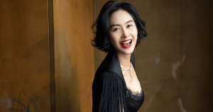 Cuộc Sống Sau Tuổi Trung Niên: 4 Điều Phụ Nữ Nên Đầu Tư Ngay!