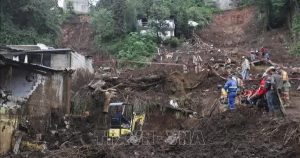 “Mưa lớn kéo dài, gần 130 người thiệt mạng ở Mexico”