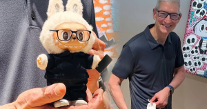 Tim Cook: Hình Ảnh Khác Lạ Gây Chấn Động