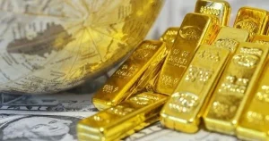 Giá vàng thế giới lao dốc: Chuyên gia khuyến cáo giữ vàng an toàn!