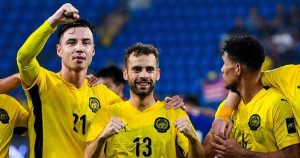 Báo Indonesia phản ứng mạnh khi Malaysia vi phạm quy định nhập tịch