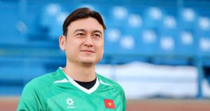 Buổi tập đầu tiên của đội tuyển Việt Nam: Văn Lâm thể hiện quyết tâm