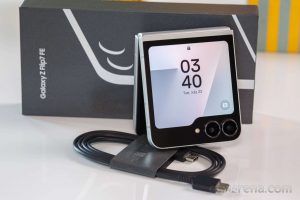 Đánh Giá Galaxy Z Flip7 FE: Thiết Kế Tối Giản, Giá Cả Hấp Dẫn - 'Bình Cũ Rượu Mới'