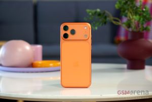 Trên tay iPhone 17 Pro Max: Màu Cam Vũ Trụ Rực Rỡ và Pin Siêu Trâu Đầu Tiên Lịch Sử