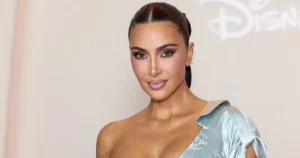 "Kim Kardashian Khóc Nức Nở Về Nỗi Đau Hôn Nhân Đổ Vỡ"