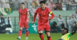 Son Heung Min lập siêu phẩm trong ngày Hàn Quốc đại thắng!