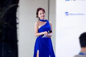 "MC Bích Thủy Tỏa Sáng Nổi Bật Tại Các Sự Kiện Văn Hóa Quốc Tế"