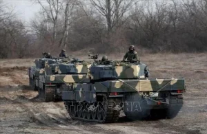 Đức phát biểu gì khi gửi xe tăng đến Litva?