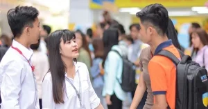 Cảnh Báo Khẩn: Các Trường Đại Học Cảnh Tỉnh Phụ Huynh và Sinh Viên