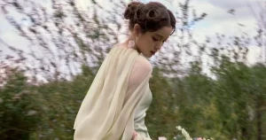 Khám Phá Vẻ Đẹp Ngỡ Ngàng Của Công Chúa Ngủ Trong Rừng