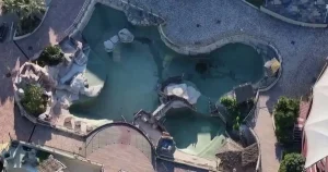 Khám Phá Bí Mật Chấn Động Tại Công Viên Biển Bỏ Hoang Ở Pháp