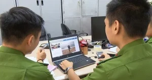 "Bí quyết đặt tour và mua sắm online: 6 lưu ý vàng không thể bỏ qua!"