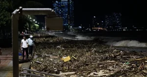 "Cảnh đẹp kỳ diệu bên bãi biển Nha Trang bạn không thể bỏ lỡ"