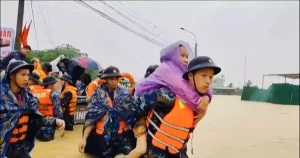 Cập nhật tình hình mưa lũ miền Trung: Tin tức mới nhất!