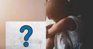 "Xem 6 bức tranh trẻ vẽ, cha mẹ hoảng hốt báo cảnh sát"