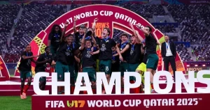 U17 Bồ Đào Nha lần đầu vô địch World Cup, C.Ronaldo vui mừng!