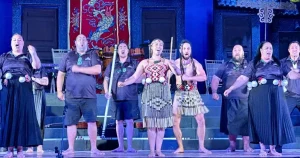 "Nghệ sĩ hát bội TPHCM giao lưu văn hóa với đoàn New Zealand"