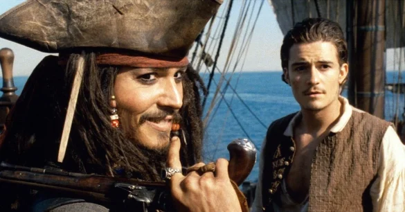 "Có thể dùng thuyền chèo để đi bộ dưới đáy biển như Jack Sparrow?"