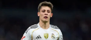 "Arda Güler: Man United thất vọng khi sao Real không muốn ra đi"