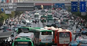 "Cấm xe xăng theo giờ: Thành phố nào đã đi đầu?"