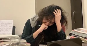 "Cuộc Họp Khám Phá Bản Chất Con Người Đồng Nghiệp"