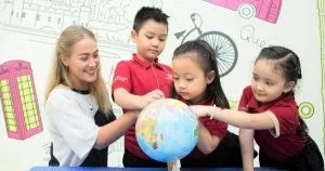 Khám Phá Tiếng Trung, Nhật, Hàn Cho Trẻ Mầm Non!