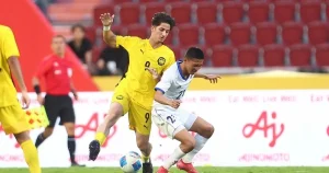 "CĐV Đông Nam Á bàn luận: U22 Việt Nam sẽ vượt qua Malaysia?"