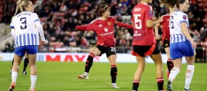 Hinata Miyazawa: Ngôi sao Man United Women trở về với chức vô địch!